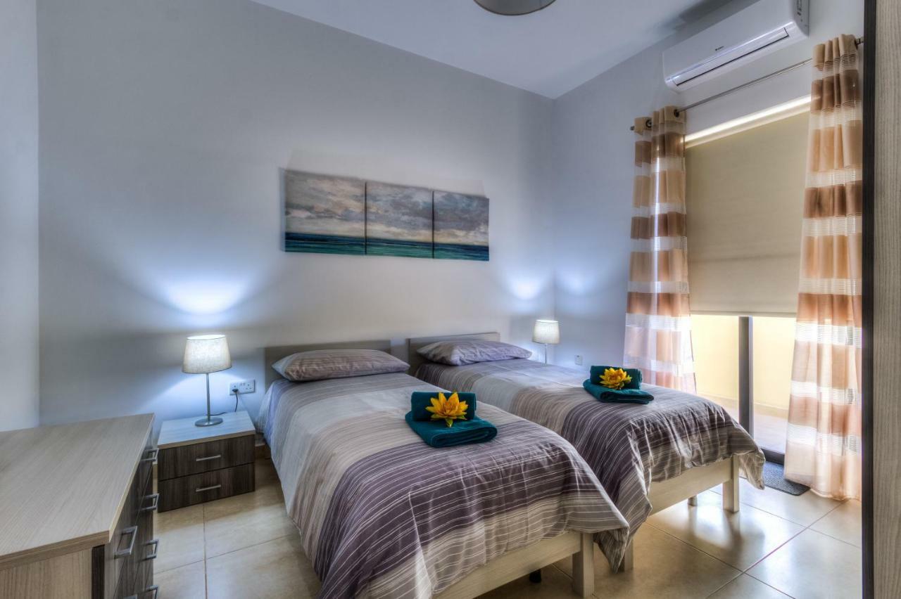 Sunny Modern Apartments Mellieha Exterior photo